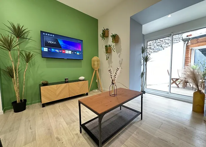Tour D\'Auvergne - Appartements En Plein Centre Ville, Proche De La Cathedrale Et De La Place De Jaude